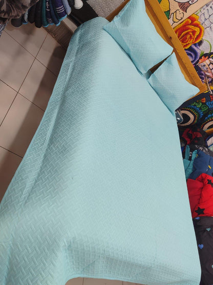 Cubrecama Queen de Verano Liso – Juego Completo