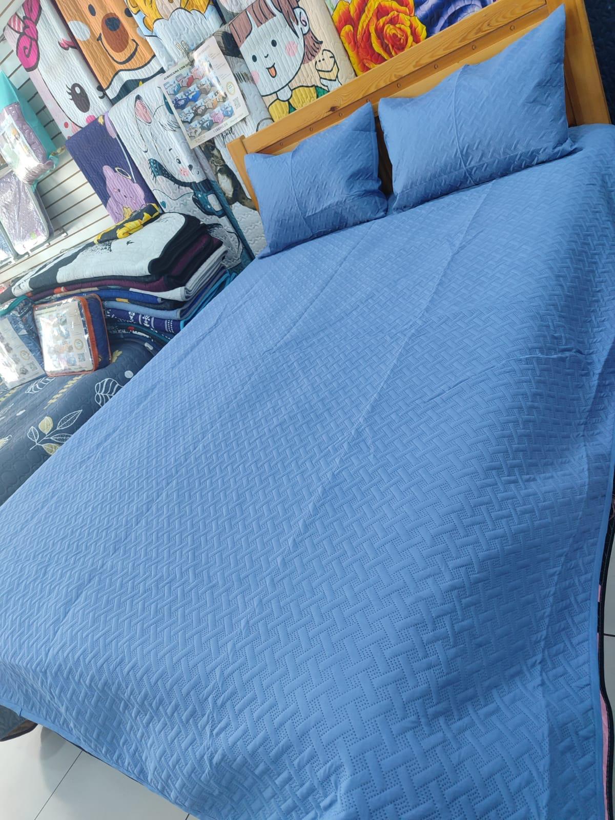 Cubrecama Queen de Verano Liso – Juego Completo